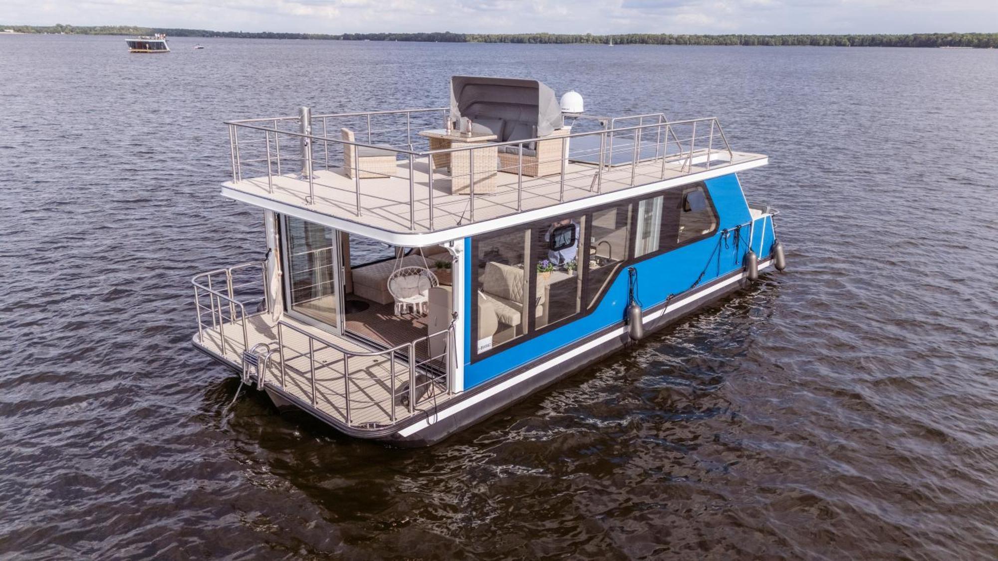 Botel Nena Hausboot Berlino