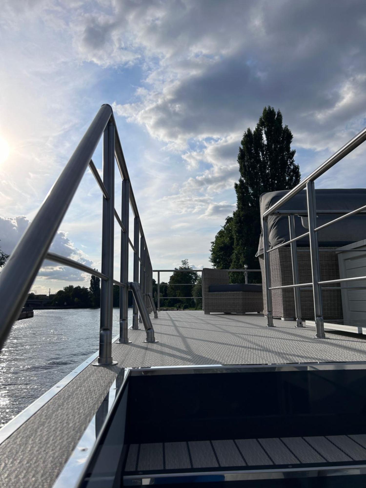 Nena Hausboot Berlino